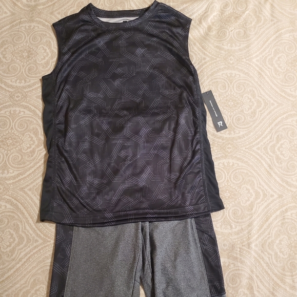 Boy's Active muscle Tee and matching track pant - Picture 6 of 6